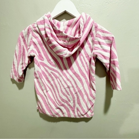POTTERY BARN Girl’s Pink White Terry Hooded Swim Cover Play Condition Size 2/3 - Picture 2 of 6